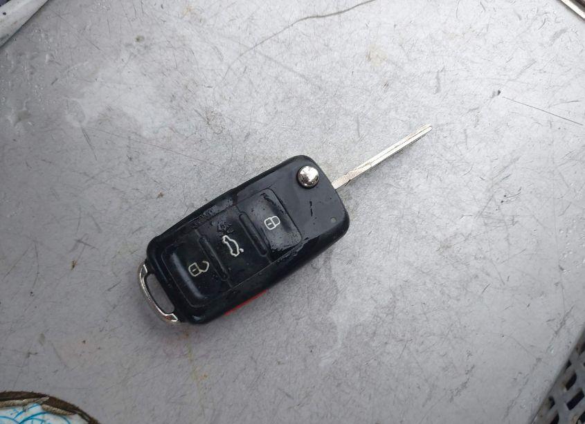 Photo 11 of 2011 Volkswagen Jetta 2.5L SE (VIN 3VWDZ7AJ6BM348020)