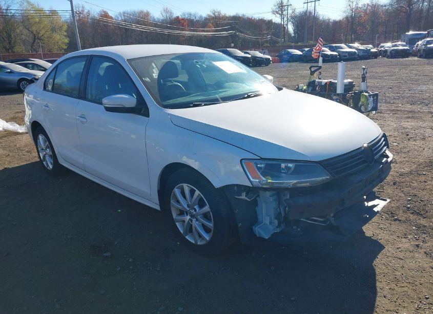 Photo 17 of 2011 Volkswagen Jetta 2.5L SE (VIN 3VWDZ7AJ8BM021778)