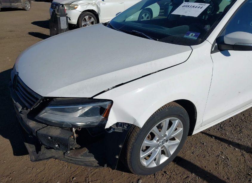 Photo 18 of 2011 Volkswagen Jetta 2.5L SE (VIN 3VWDZ7AJ8BM021778)