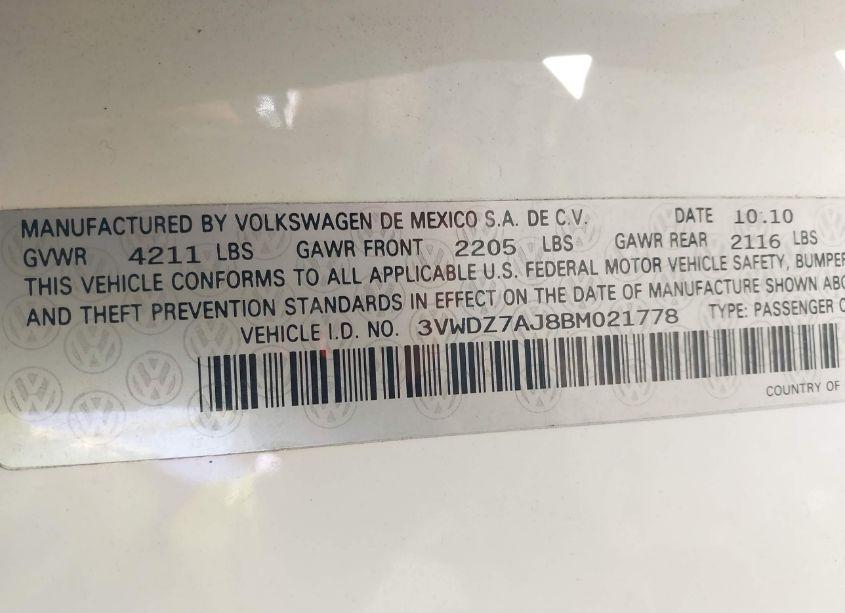 Photo 9 of 2011 Volkswagen Jetta 2.5L SE (VIN 3VWDZ7AJ8BM021778)