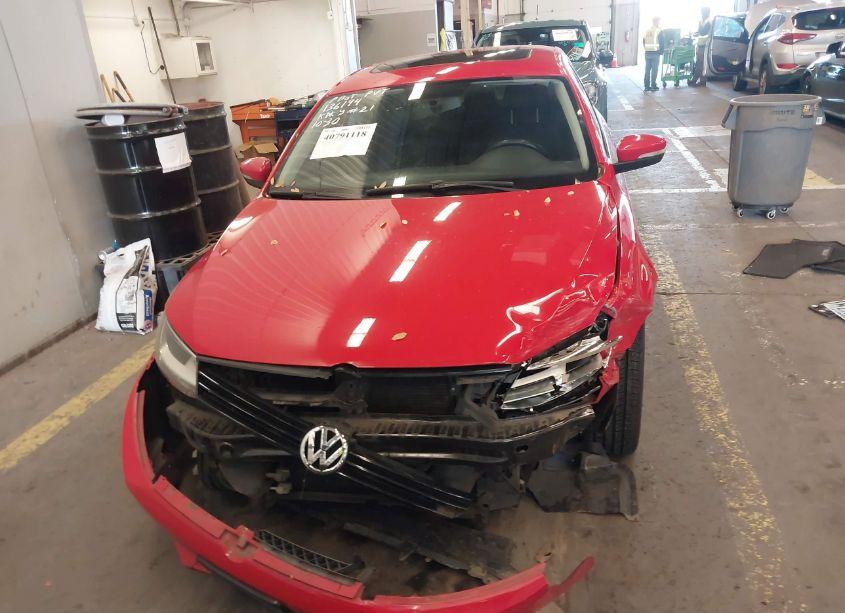 Photo 12 of 2011 Volkswagen Jetta 2.5L SE (VIN 3VWDZ7AJ8BM084427)