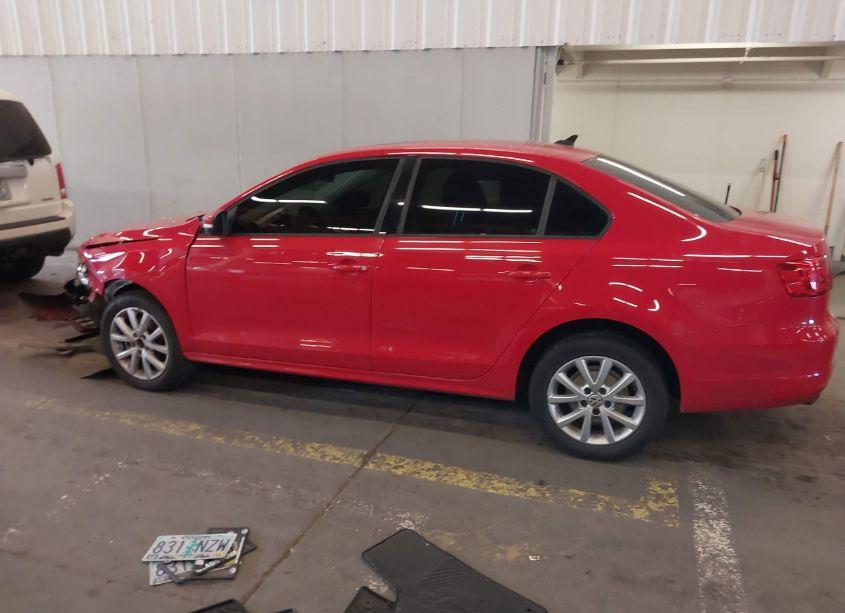 Photo 14 of 2011 Volkswagen Jetta 2.5L SE (VIN 3VWDZ7AJ8BM084427)