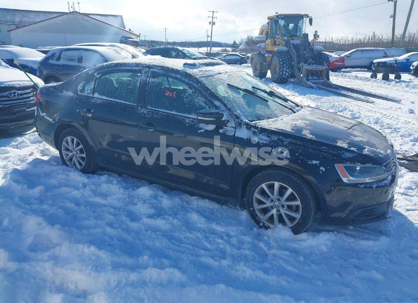 Photo 13 of 2011 Volkswagen Jetta 2.5L SE (VIN 3VWDZ7AJ8BM302964)