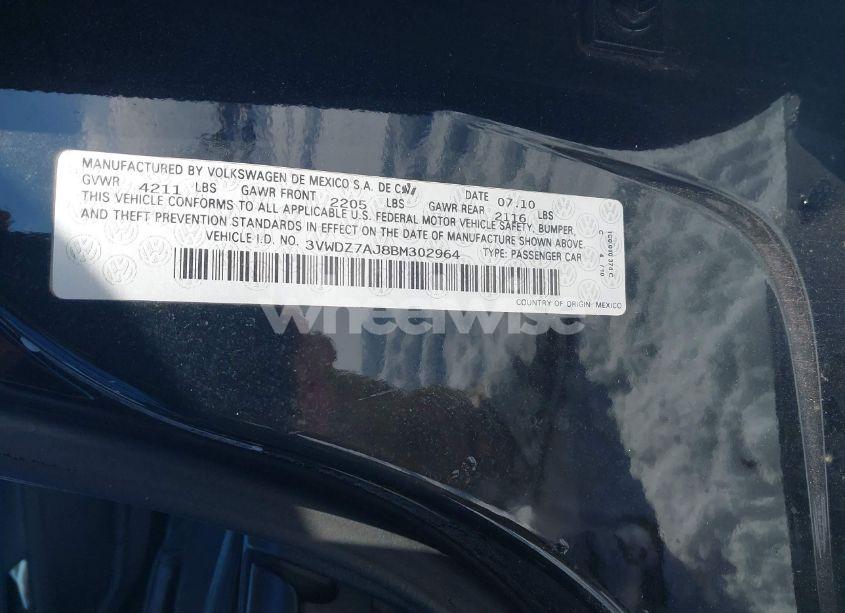 Photo 9 of 2011 Volkswagen Jetta 2.5L SE (VIN 3VWDZ7AJ8BM302964)