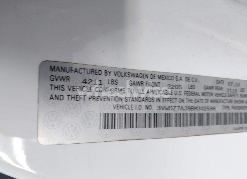 Photo 9 of 2011 Volkswagen Jetta 2.5L SE (VIN 3VWDZ7AJ9BM302598)