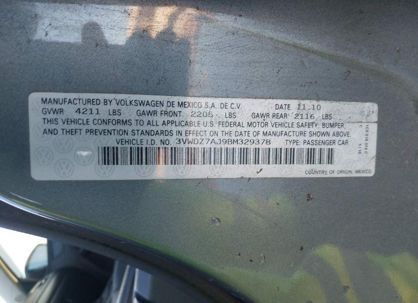 Photo 9 of 2011 Volkswagen Jetta 2.5L SE (VIN 3VWDZ7AJ9BM329378)