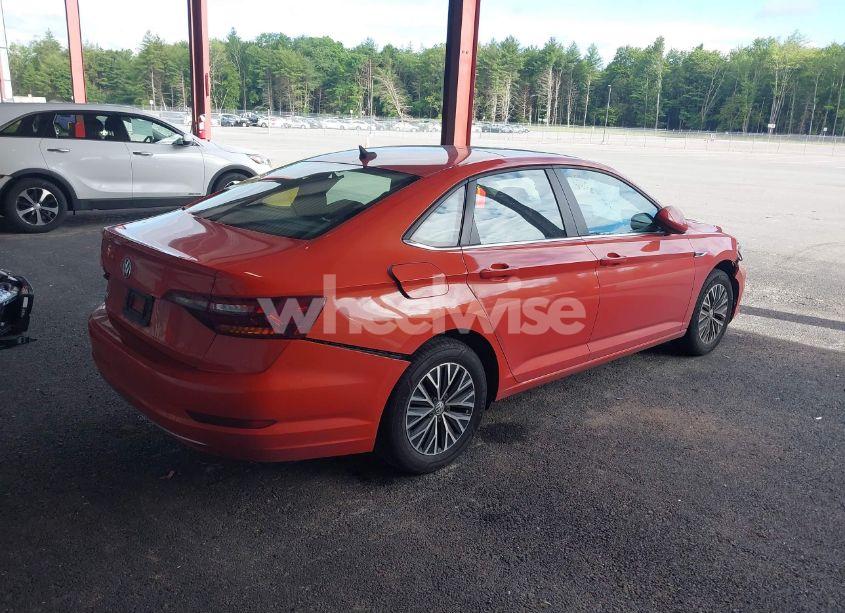 Photo 4 of 2019 Volkswagen Jetta 1.4T SEL (VIN 3VWE57BU0KM070627)