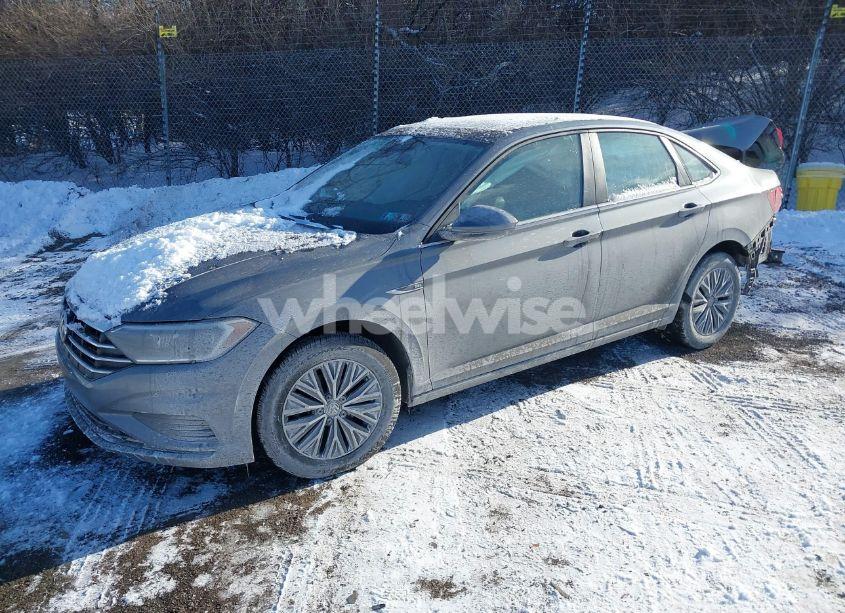 Photo 2 of 2019 Volkswagen Jetta 1.4T SEL (VIN 3VWE57BU0KM085094)
