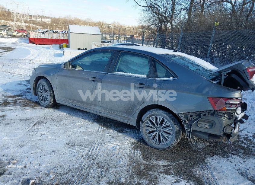 Photo 3 of 2019 Volkswagen Jetta 1.4T SEL (VIN 3VWE57BU0KM085094)