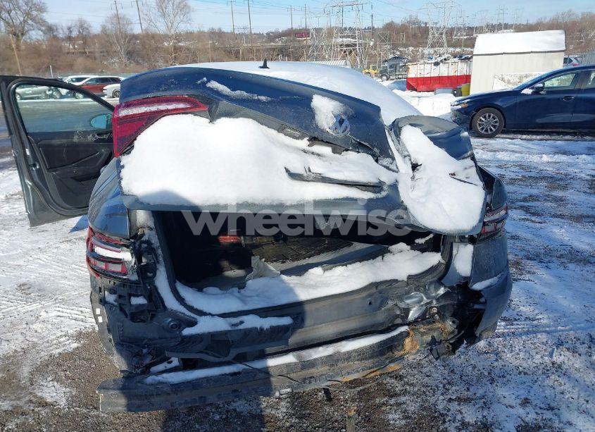 Photo 6 of 2019 Volkswagen Jetta 1.4T SEL (VIN 3VWE57BU0KM085094)