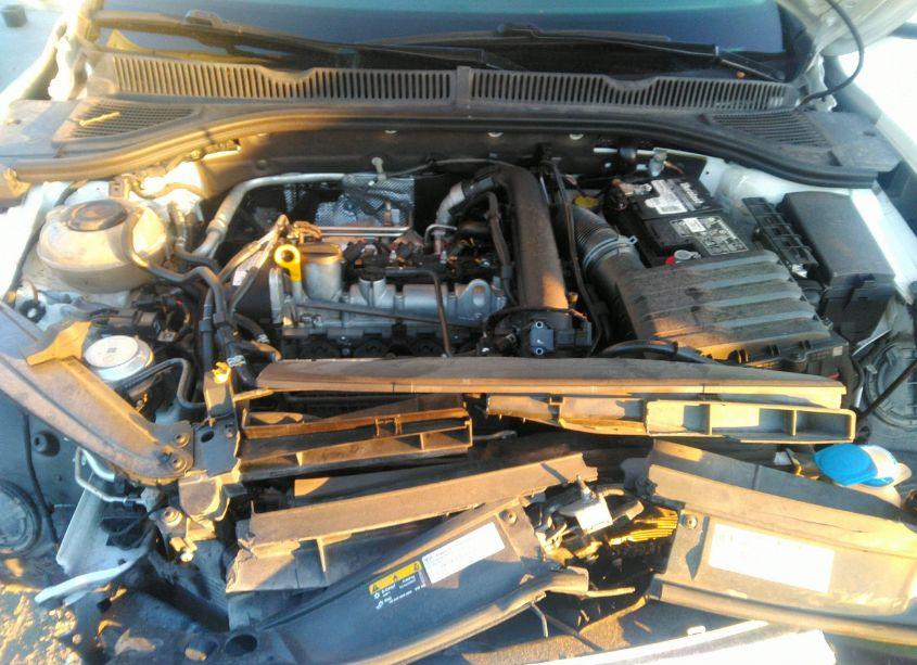 Photo 10 of 2019 Volkswagen Jetta 1.4T SEL (VIN 3VWE57BU0KM103027)