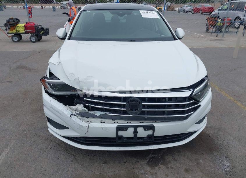 Photo 6 of 2019 Volkswagen Jetta 1.4T SEL (VIN 3VWE57BU1KM038656)