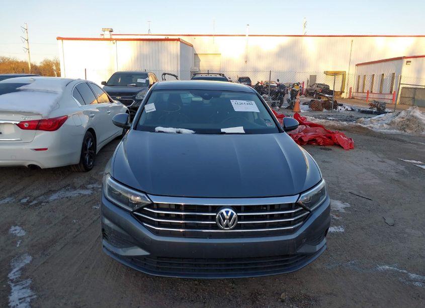 Photo 11 of 2019 Volkswagen Jetta SEL (VIN 3VWE57BU1KM082835)