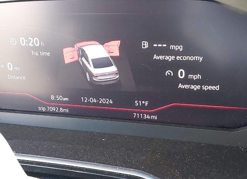 Photo 14 of 2019 Volkswagen Jetta SEL (VIN 3VWE57BU2KM010011)