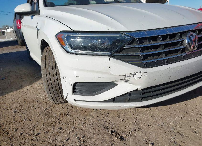 Photo 6 of 2019 Volkswagen Jetta SEL (VIN 3VWE57BU2KM010011)