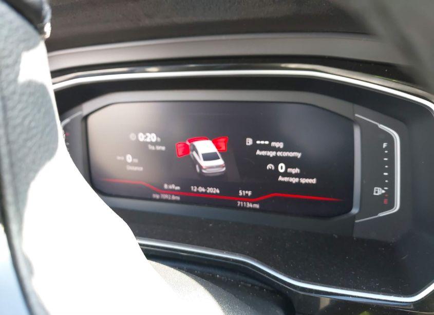 Photo 7 of 2019 Volkswagen Jetta SEL (VIN 3VWE57BU2KM010011)