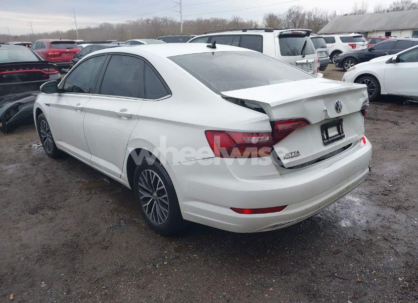 Photo 6 of 2019 Volkswagen Jetta 1.4T SEL (VIN 3VWE57BU2KM232242)