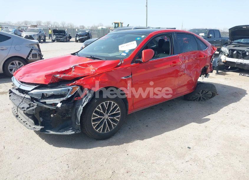 Photo 2 of 2019 Volkswagen Jetta 1.4T SEL (VIN 3VWE57BU4KM110398)