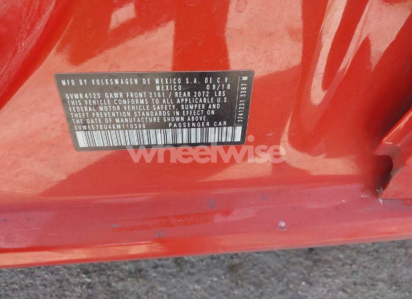 Photo 9 of 2019 Volkswagen Jetta 1.4T SEL (VIN 3VWE57BU4KM110398)