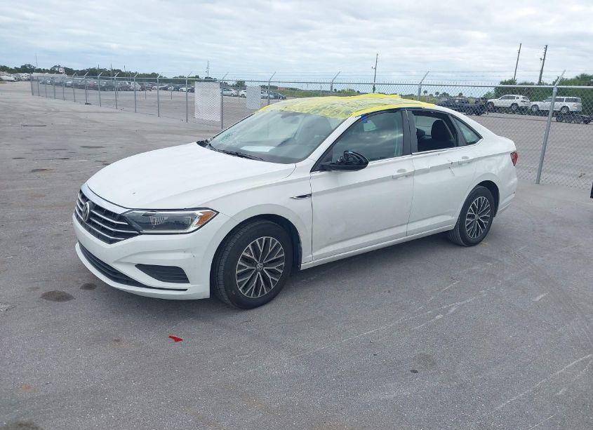 Photo 2 of 2019 Volkswagen Jetta 1.4T SEL (VIN 3VWE57BU4KM114032)