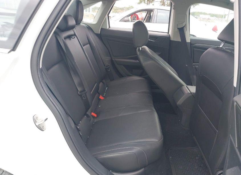 Photo 8 of 2019 Volkswagen Jetta 1.4T SEL (VIN 3VWE57BU4KM114032)