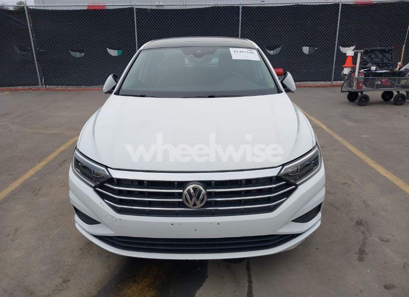 Photo 6 of 2019 Volkswagen Jetta 1.4T SEL (VIN 3VWE57BU4KM248989)