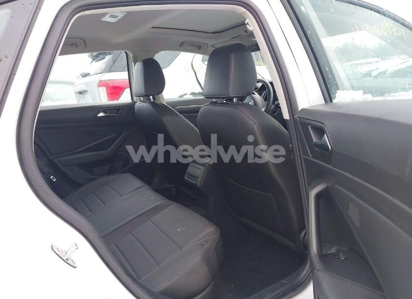Photo 8 of 2021 Volkswagen Jetta 1.4T SEL (VIN 3VWE57BU4MM016475)