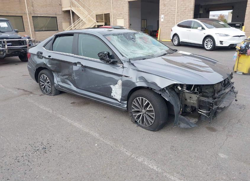 2019 Volkswagen Jetta 1.4T SEL (VIN 3VWE57BU5KM040135) main photo