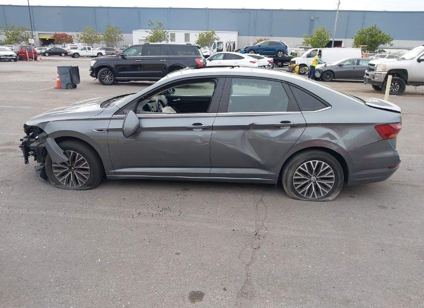 Photo 14 of 2019 Volkswagen Jetta 1.4T SEL (VIN 3VWE57BU5KM040135)