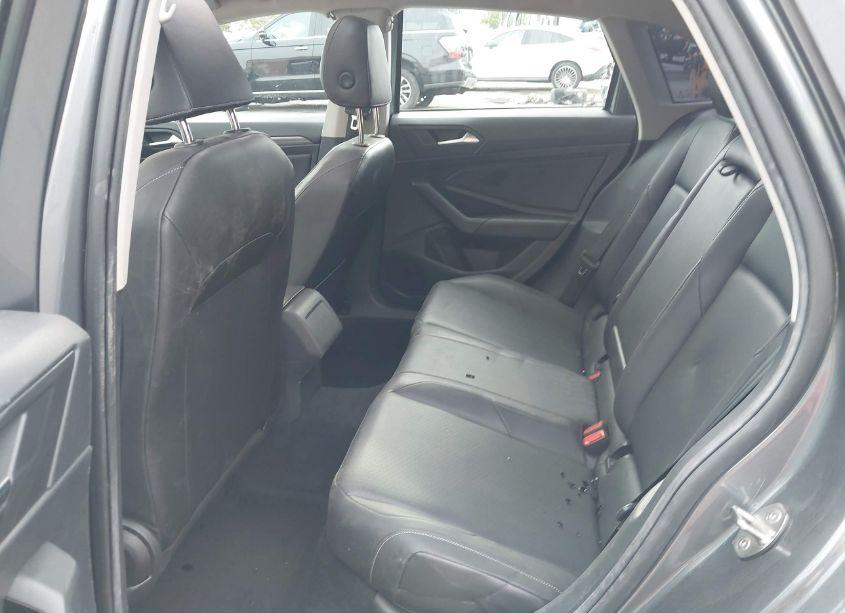 Photo 8 of 2019 Volkswagen Jetta 1.4T SEL (VIN 3VWE57BU5KM040135)