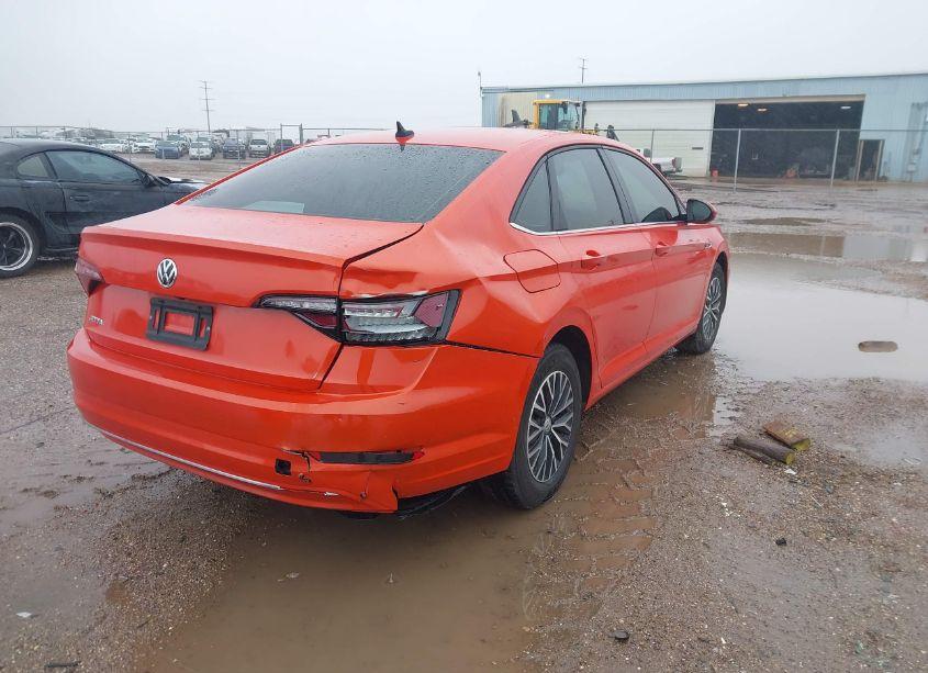 Photo 4 of 2019 Volkswagen Jetta 1.4T SEL (VIN 3VWE57BU5KM247852)