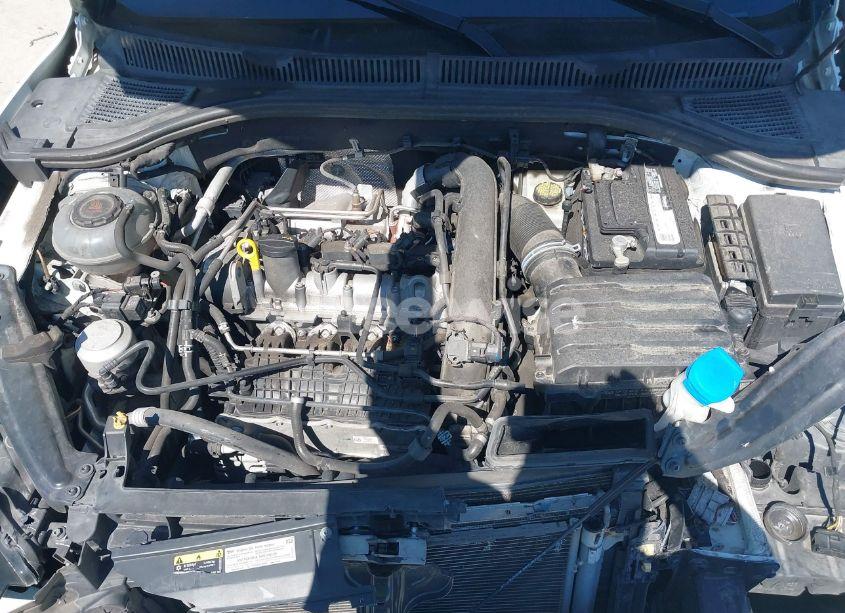 Photo 10 of 2019 Volkswagen Jetta 1.4T SEL (VIN 3VWE57BU7KM102649)