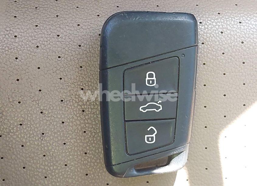 Photo 11 of 2019 Volkswagen Jetta 1.4T SEL (VIN 3VWE57BU7KM102649)