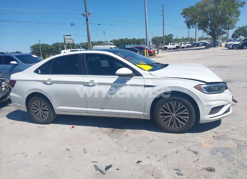 Photo 14 of 2019 Volkswagen Jetta 1.4T SEL (VIN 3VWE57BU7KM102649)