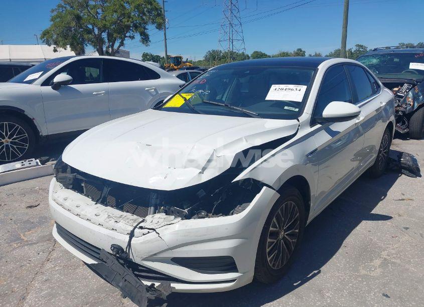 Photo 2 of 2019 Volkswagen Jetta 1.4T SEL (VIN 3VWE57BU7KM102649)