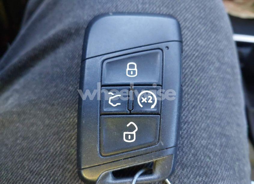 Photo 11 of 2019 Volkswagen Jetta 1.4T SEL (VIN 3VWE57BU7KM250901)