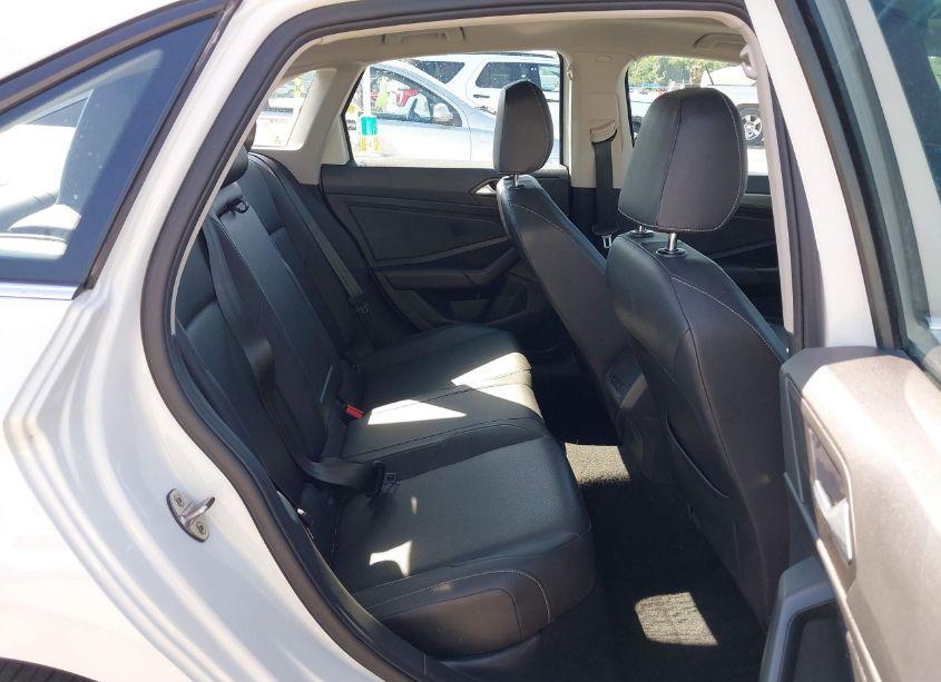 Photo 8 of 2019 Volkswagen Jetta 1.4T SEL (VIN 3VWE57BU7KM268959)