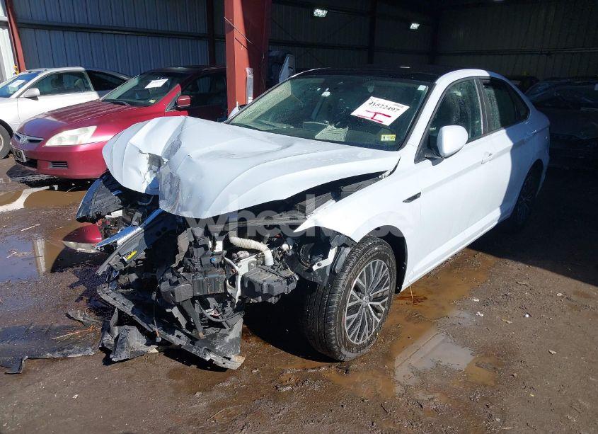 Photo 2 of 2019 Volkswagen Jetta 1.4T SEL (VIN 3VWE57BU8KM076904)