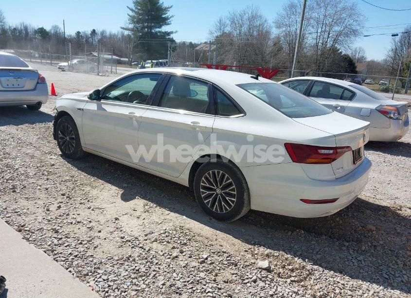 Photo 3 of 2019 Volkswagen Jetta 1.4T SEL (VIN 3VWE57BU8KM091631)
