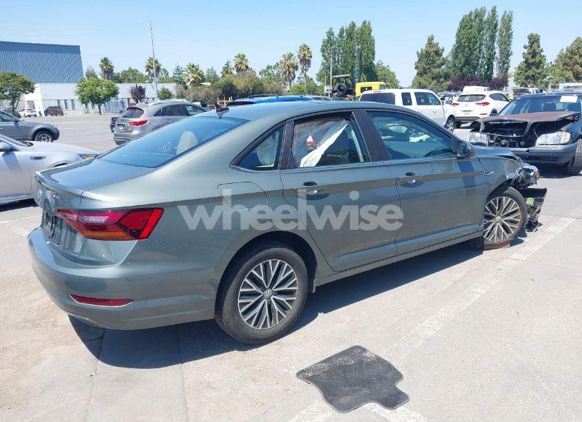 Photo 4 of 2019 Volkswagen Jetta 1.4T SEL (VIN 3VWE57BU8KM265200)