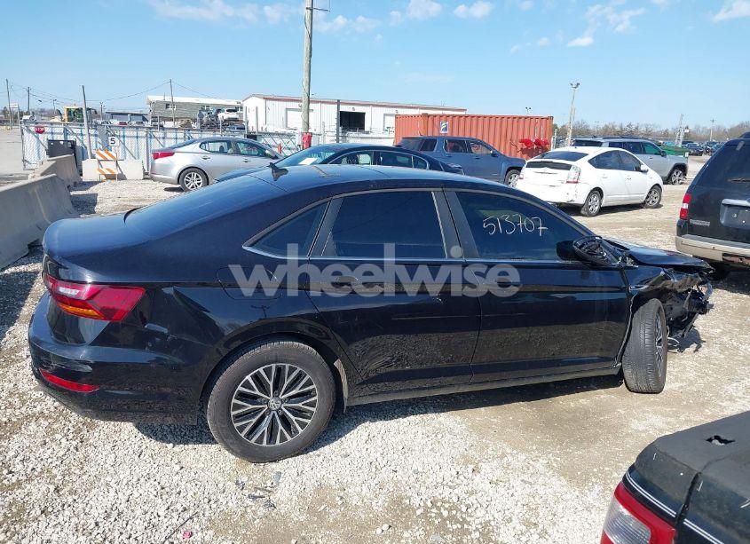 Photo 13 of 2019 Volkswagen Jetta 1.4T SEL (VIN 3VWE57BU9KM064213)