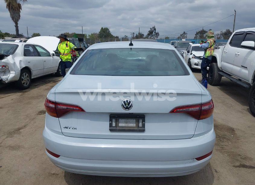 Photo 16 of 2019 Volkswagen Jetta 1.4T SEL (VIN 3VWE57BUXKM063071)