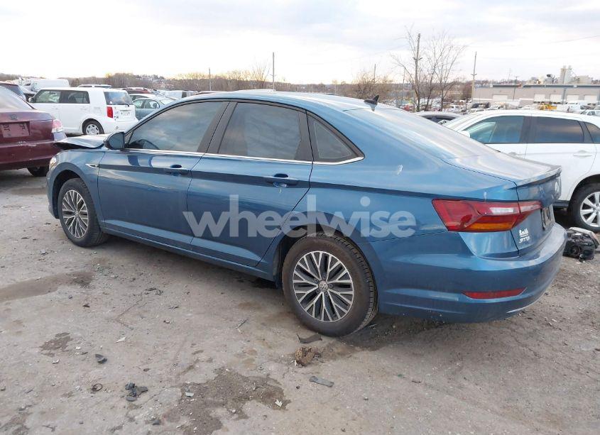 Photo 3 of 2019 Volkswagen Jetta 1.4T SEL (VIN 3VWE57BUXKM204124)