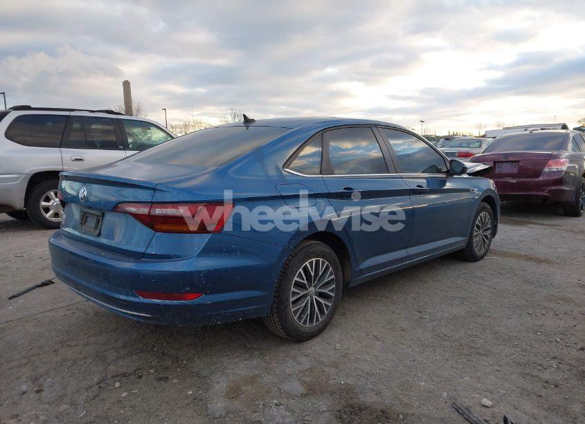Photo 4 of 2019 Volkswagen Jetta 1.4T SEL (VIN 3VWE57BUXKM204124)
