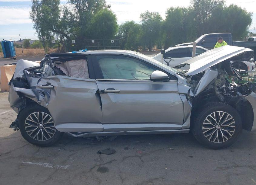 Photo 12 of 2019 Volkswagen Jetta 1.4T SEL (VIN 3VWE57BUXKM233767)