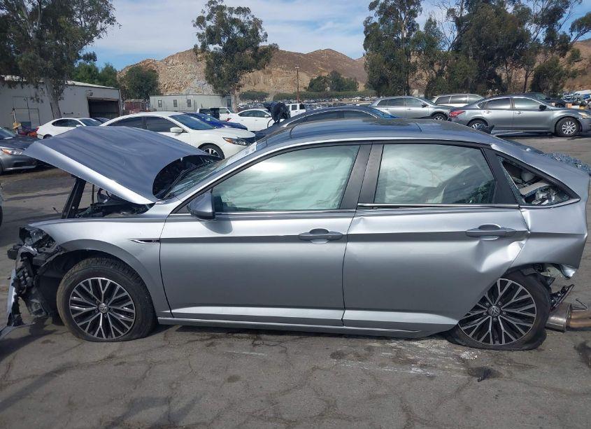 Photo 13 of 2019 Volkswagen Jetta 1.4T SEL (VIN 3VWE57BUXKM233767)