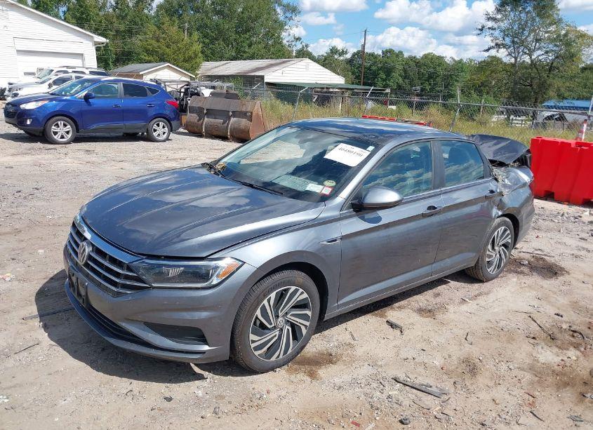 Photo 2 of 2021 Volkswagen Jetta 1.4T SEL (VIN 3VWE57BUXMM026511)