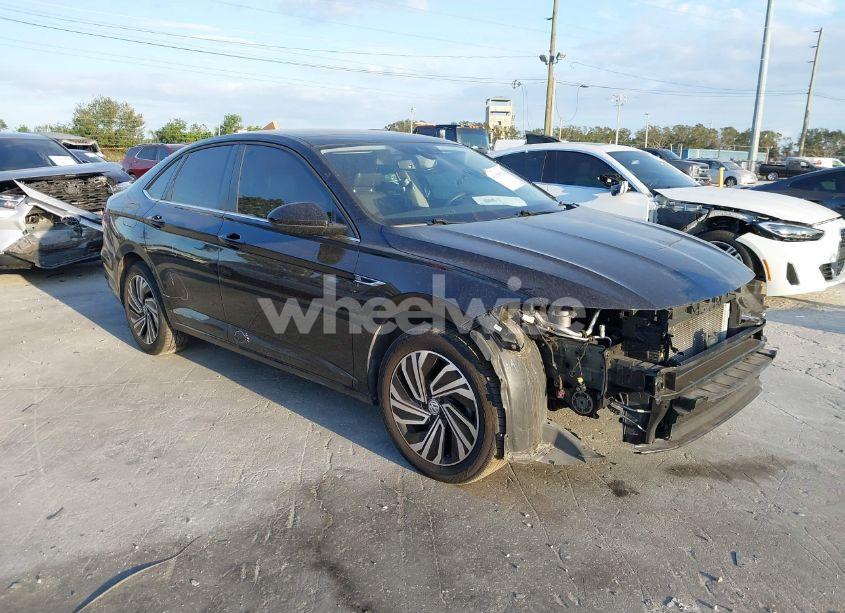 2020 Volkswagen Jetta 1.4T SEL (VIN 3VWEB7BU1LM063986) main photo