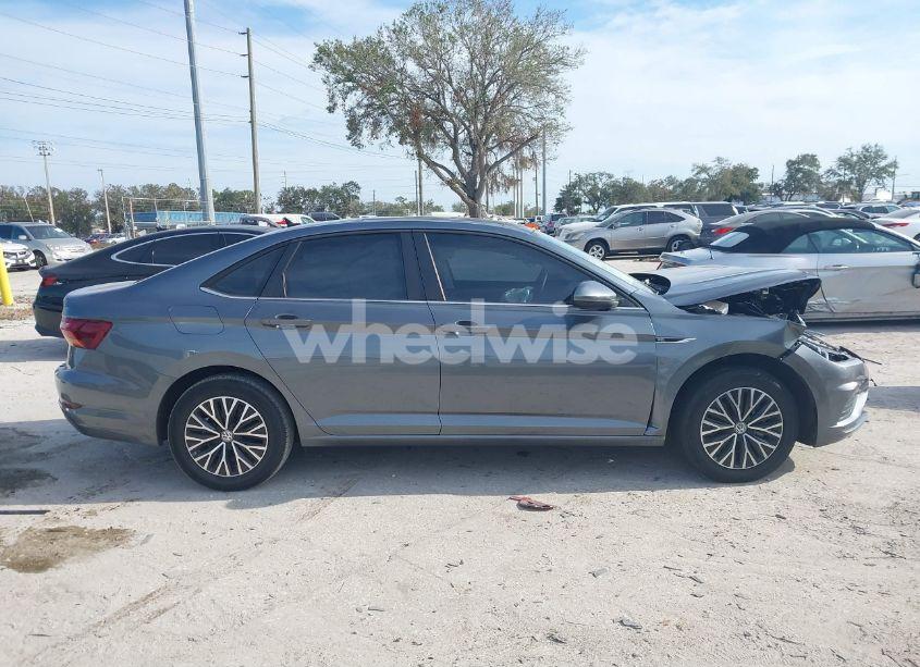 Photo 14 of 2019 Volkswagen Jetta 1.4T SEL (VIN 3VWEB7BU2KM238566)