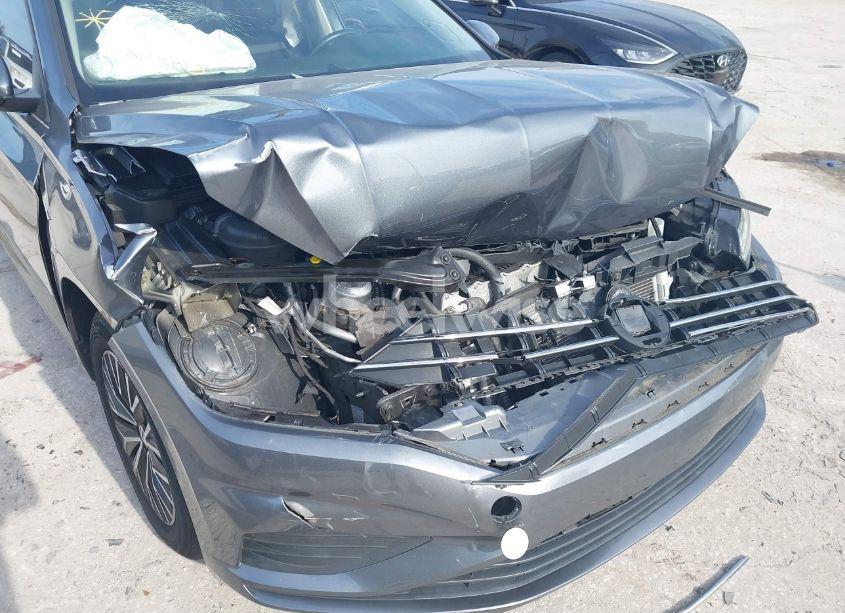 Photo 6 of 2019 Volkswagen Jetta 1.4T SEL (VIN 3VWEB7BU2KM238566)